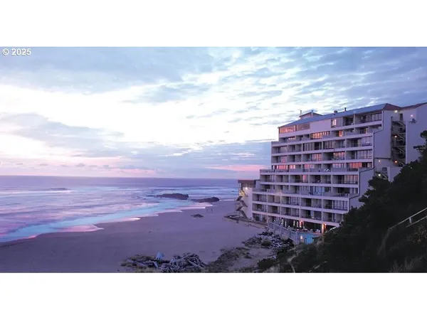 a picture of city view