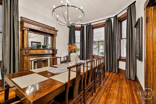 $2,595,000 | 106 East Harris Street, Savannah, GA 31401