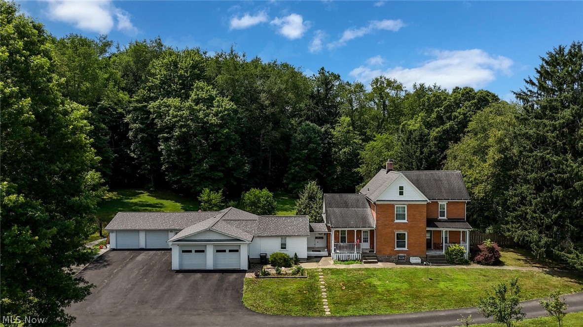751 Earl Road Northwest Massillon, OH 44647 - Photo 1 of 50