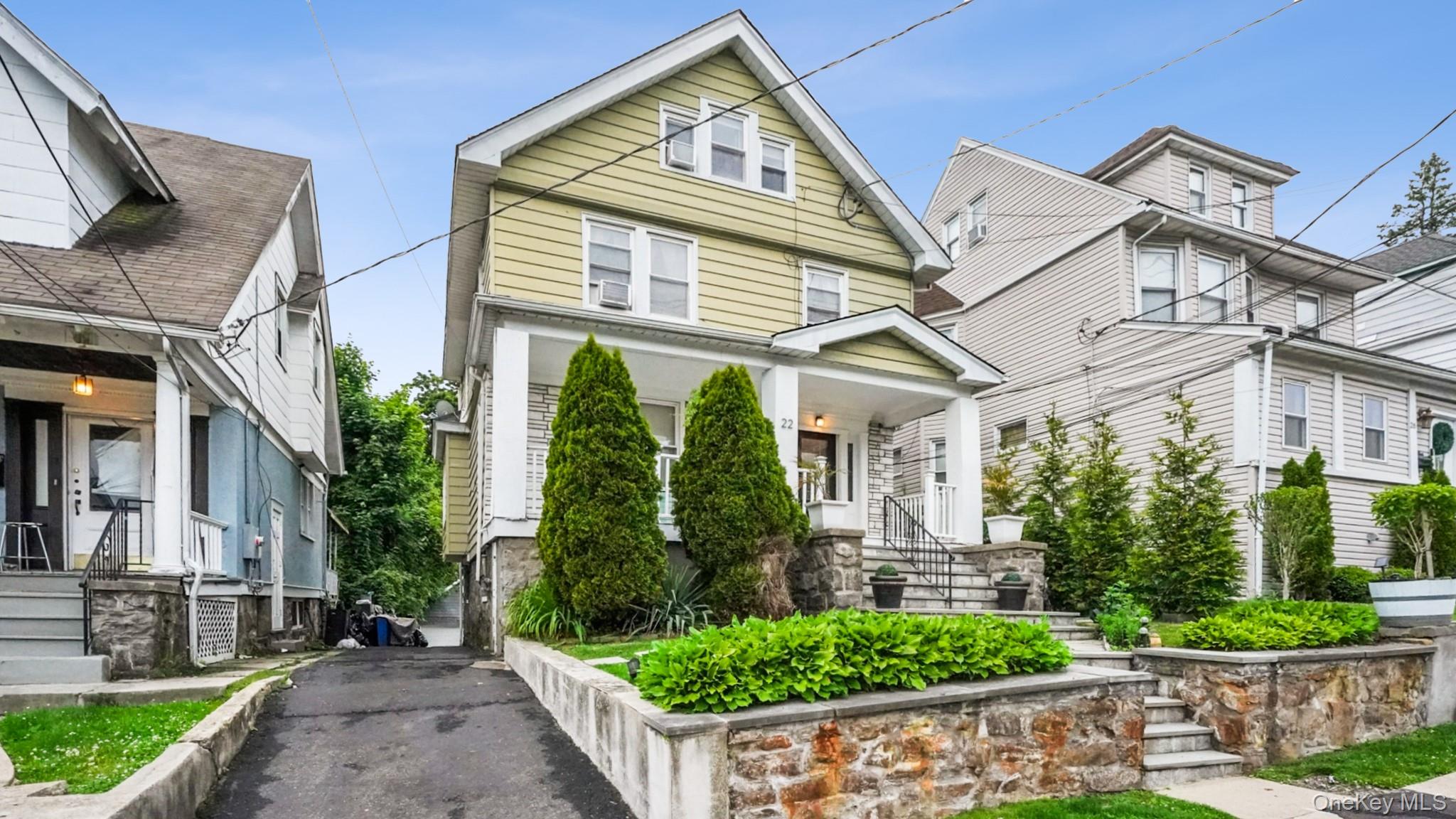 22 Mt Joy Place New Rochelle, NY 10801 - Photo 1 of 38 Welcome Home!