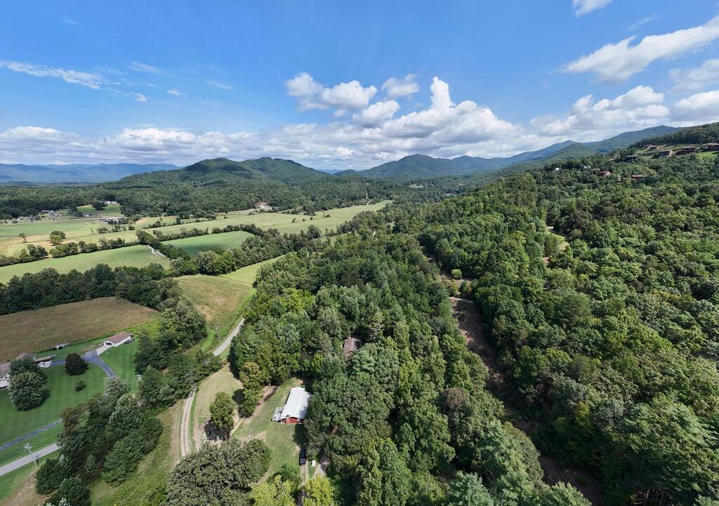 362 Lunsford Road Murphy, NC 28906 - Photo 27 of 29 Gallery Image 27