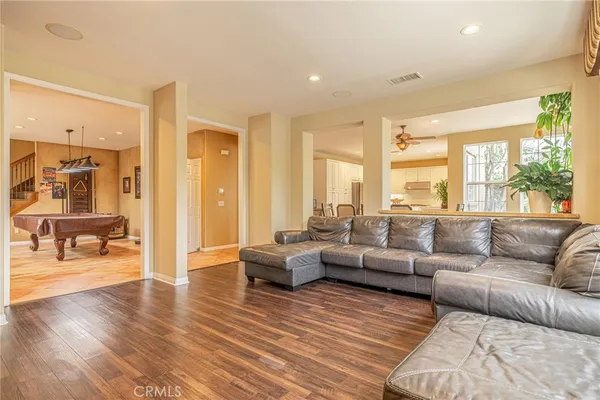 $1,899,988 | 574 Oak Tree Court, Simi Valley, CA 93065