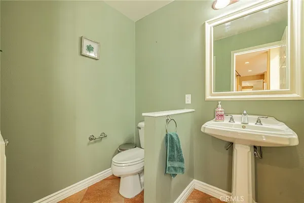 $1,899,988 | 574 Oak Tree Court, Simi Valley, CA 93065