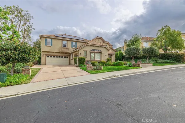 $1,699,999 | 574 Oak Tree Court, Simi Valley, CA 93065
