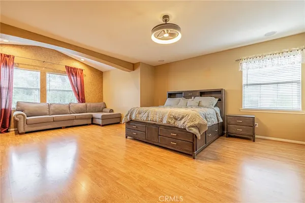 $1,699,999 | 574 Oak Tree Court, Simi Valley, CA 93065