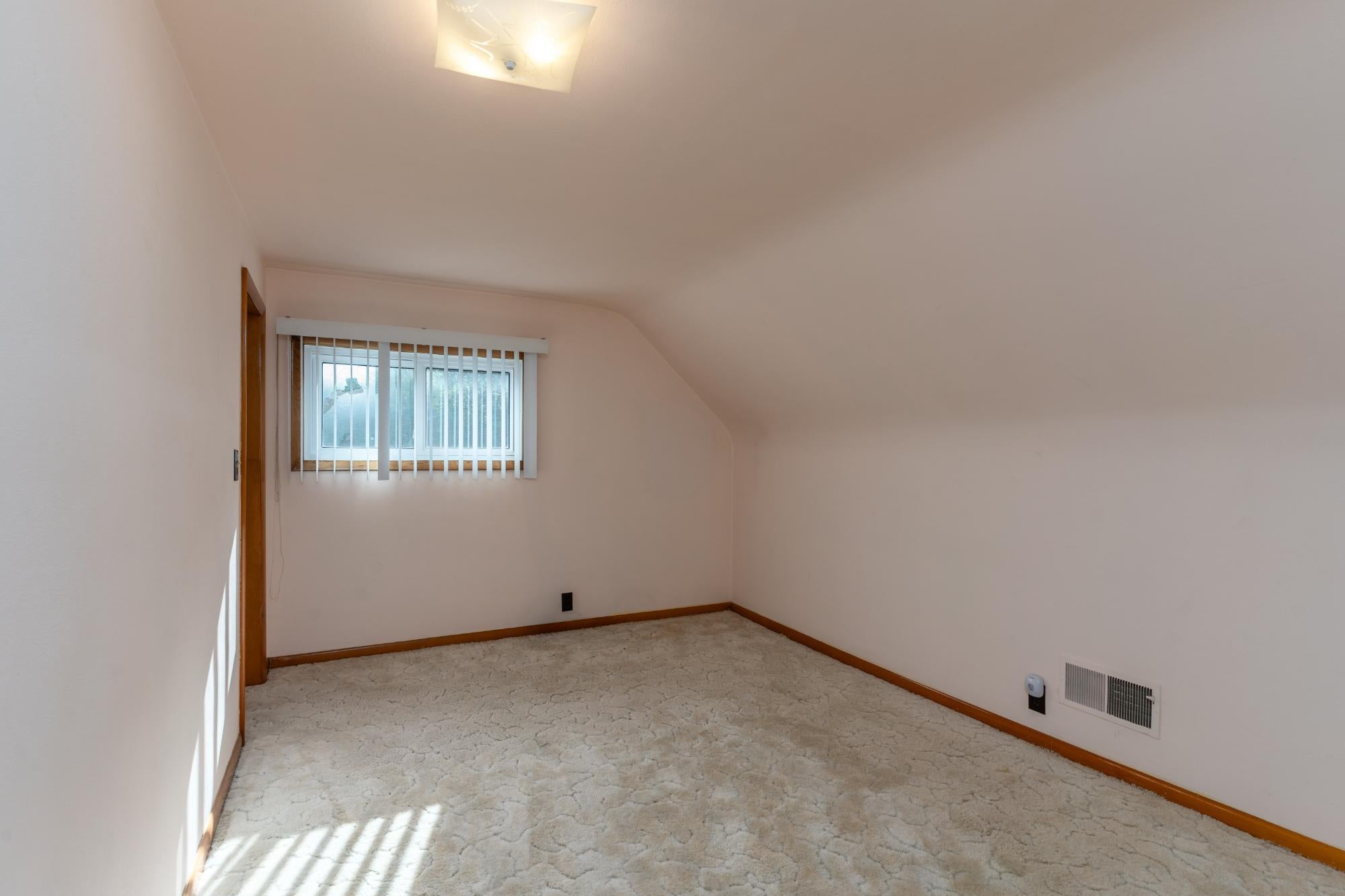 135 Hanmer Road Iron River, MI 49935 - Photo 16 of 39 Gallery Image 16