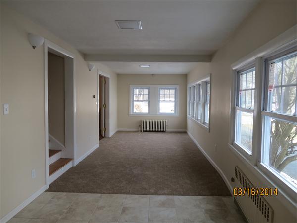 22 Garden Road Lowell, MA 01852 - Photo 11 of 16 Gallery Image 11