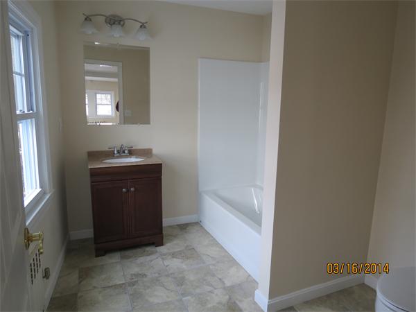 22 Garden Road Lowell, MA 01852 - Photo 12 of 16 Gallery Image 12