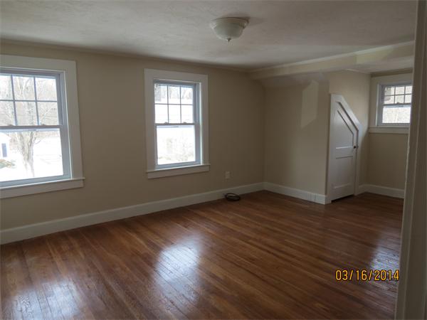 22 Garden Road Lowell, MA 01852 - Photo 13 of 16 Gallery Image 13