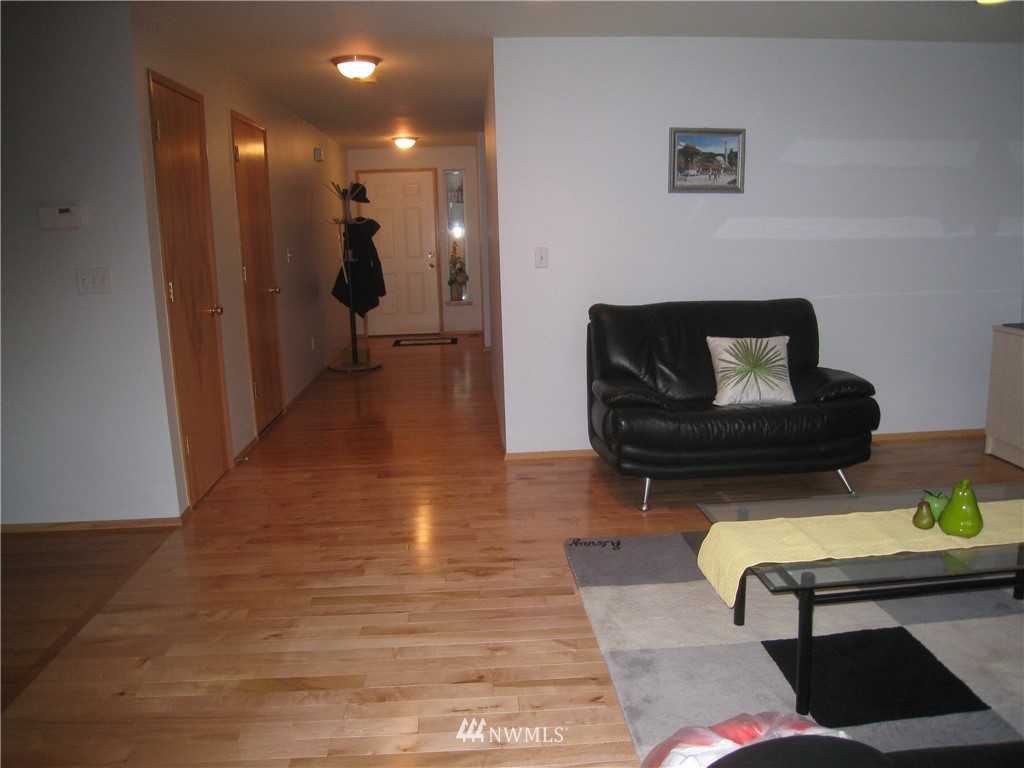 19910 101st Avenue Southeast Renton, WA 98055 - Photo 19 of 25 Gallery Image 19