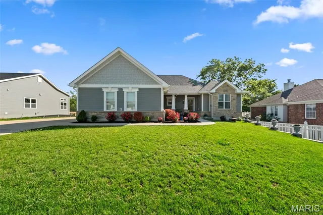 $625,000 | 4915 Butler Hill Road, St. Louis, MO 63128