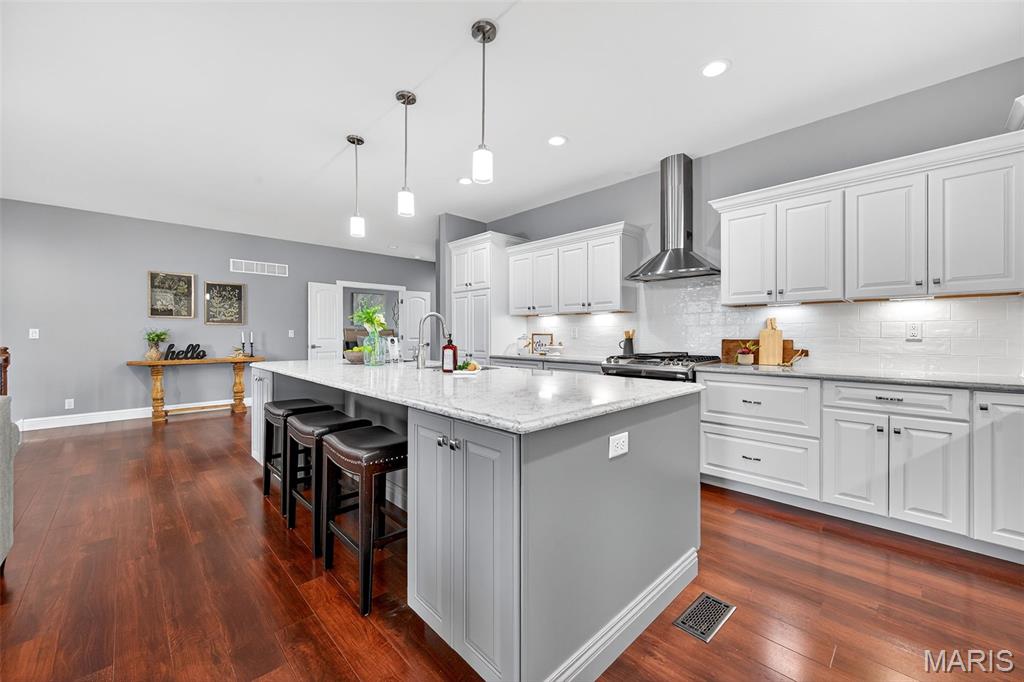 4915 Butler Hill Road St. Louis, MO 63128 - Photo 11 of 54