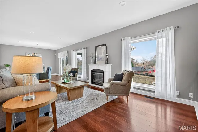 $625,000 | 4915 Butler Hill Road, St. Louis, MO 63128