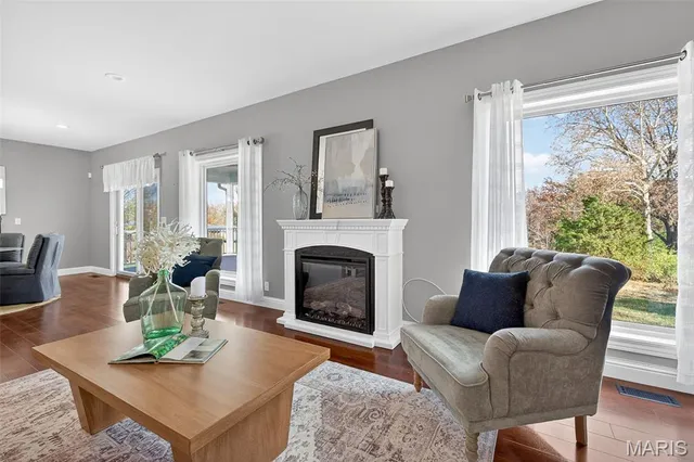 $625,000 | 4915 Butler Hill Road, St. Louis, MO 63128