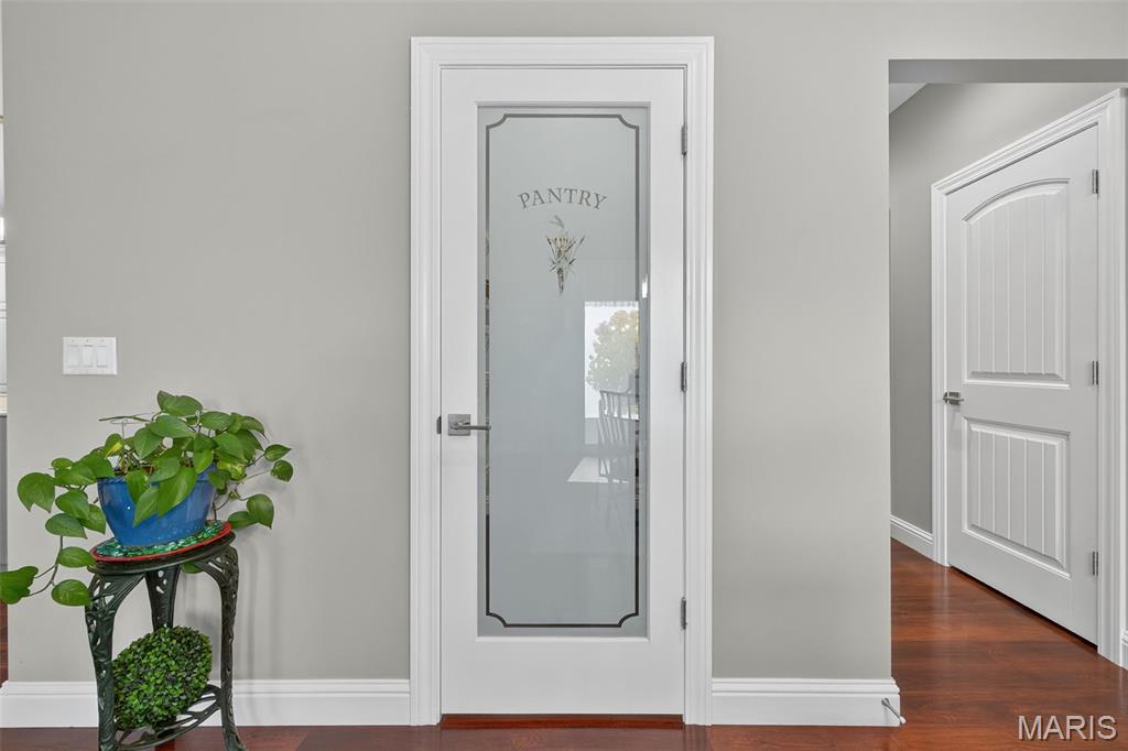 4915 Butler Hill Road St. Louis, MO 63128 - Photo 23 of 54