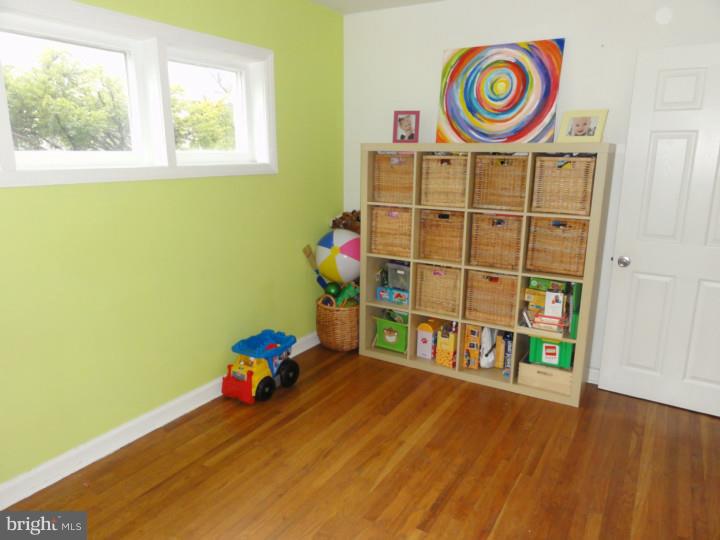 112 Rockland Road Havertown, PA 19083 - Photo 14 of 25 Bedroom 2