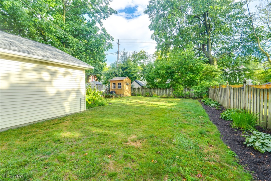 3130 Corydon Road Cleveland, OH 44118 - Photo 42 of 44 View of yard with a storage shed