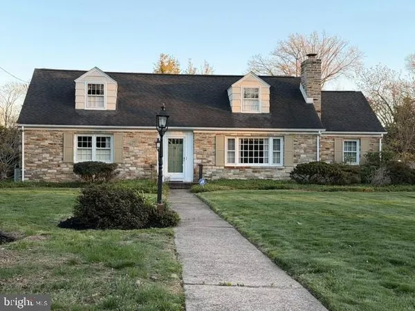 $675,000 | 5 St James Place, Yardley, PA 19067