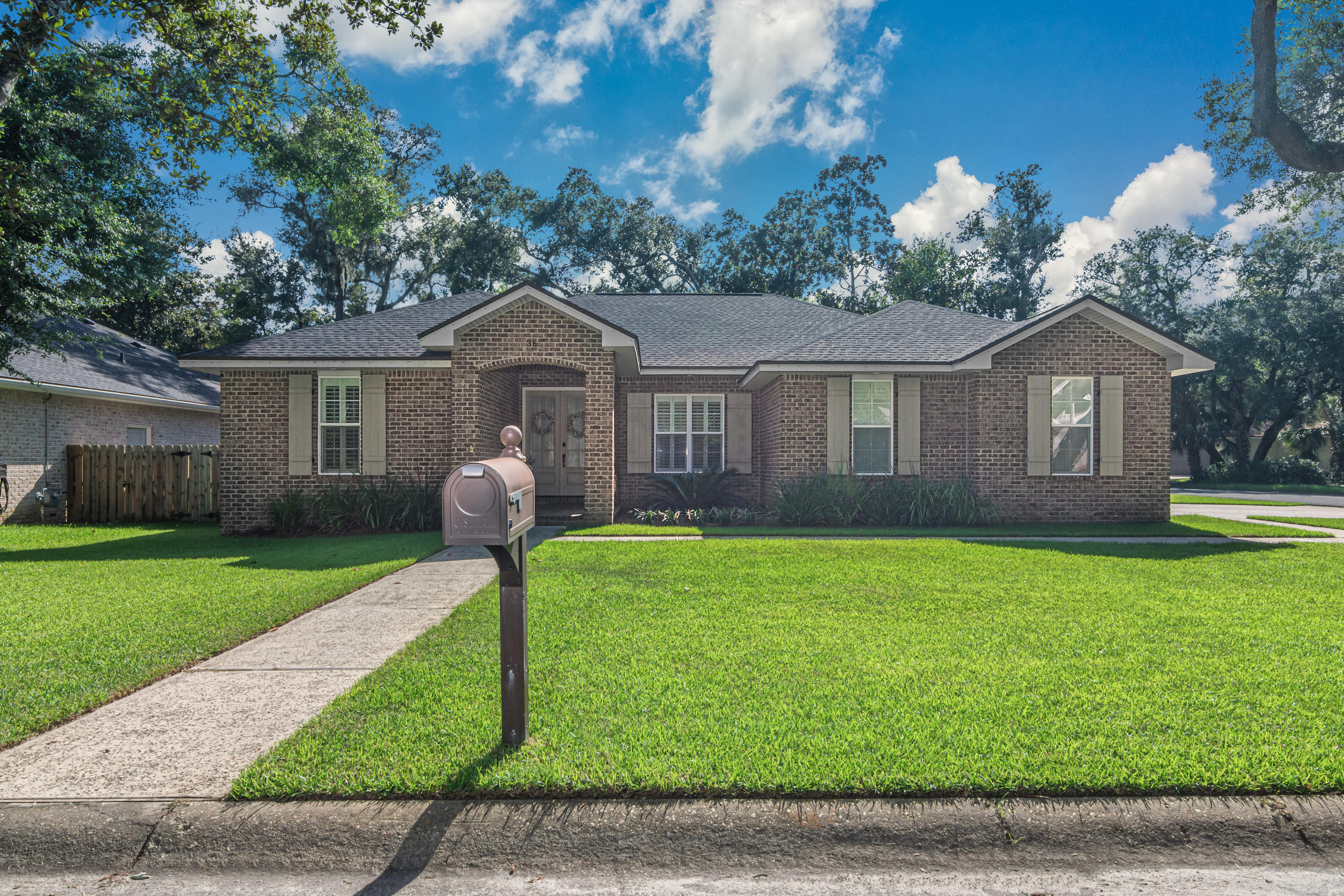 36 Pryor Road Southeast Fort Walton Beach, FL 32548 - Photo 2 of 51 Gallery Image 2