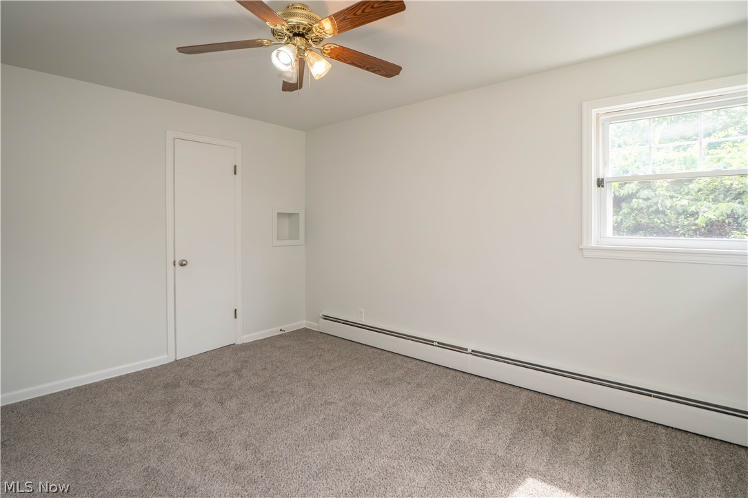 3920 Ashwood Street Northwest Canton, OH 44708 - Photo 21 of 39 Bedroom 1