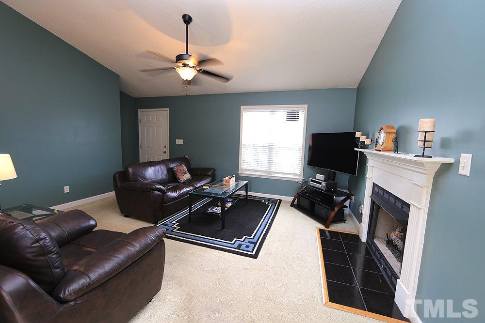 359 Gay Road Zebulon, NC 27597 - Photo 4 of 12