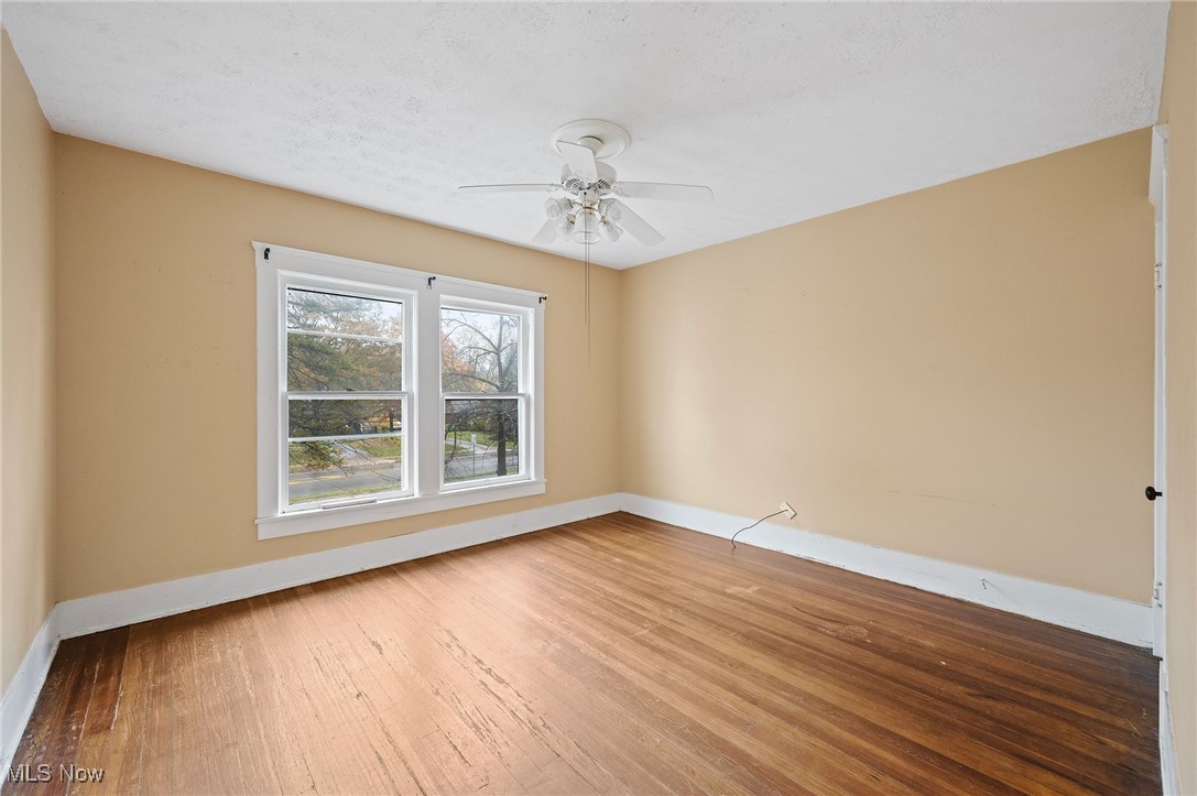 1796 South Green Road Cleveland, OH 44121 - Photo 17 of 35