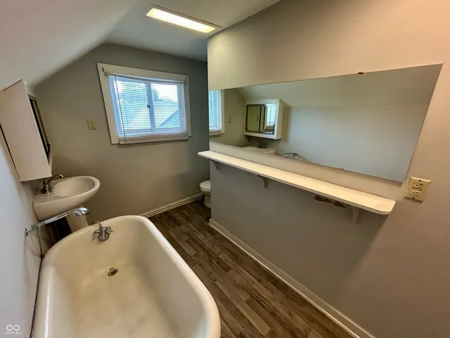 $1,400 | 639 Stevens Street, Indianapolis, IN 46203