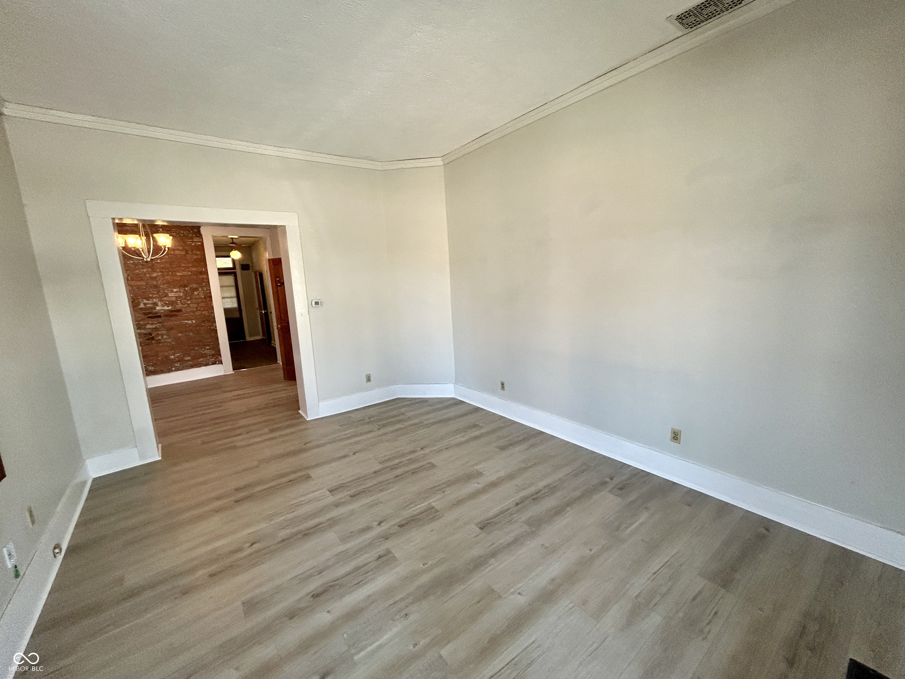 639 Stevens Street Indianapolis, IN 46203 - Photo 7 of 30