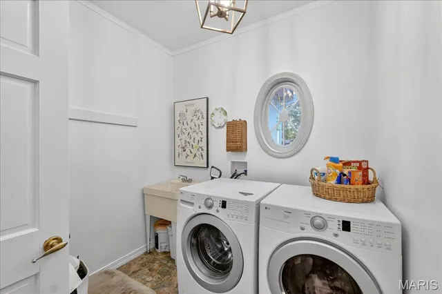 $659,000 | 5600 Forest Drive, Hillsboro, MO 63050