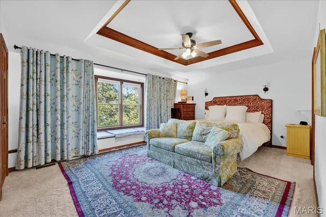 $659,000 | 5600 Forest Drive, Hillsboro, MO 63050