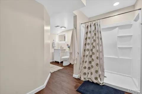 $639,900 | 5600 Forest Drive, Hillsboro, MO 63050