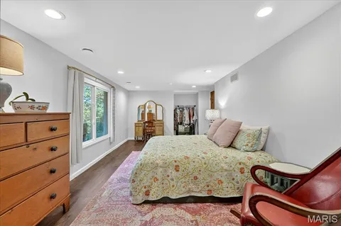 $639,900 | 5600 Forest Drive, Hillsboro, MO 63050