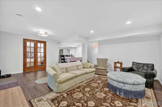 $659,000 | 5600 Forest Drive, Hillsboro, MO 63050