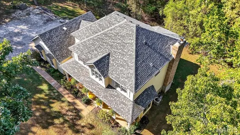 $639,900 | 5600 Forest Drive, Hillsboro, MO 63050