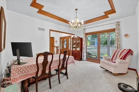 $639,900 | 5600 Forest Drive, Hillsboro, MO 63050