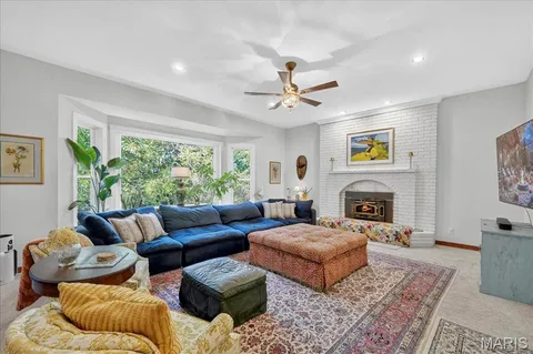 $639,900 | 5600 Forest Drive, Hillsboro, MO 63050