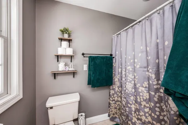 $599,000 | 185 White Mountain Highway, Milton, NH 03851