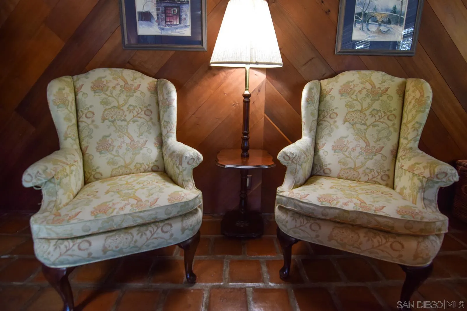 23684 Viejas Grade Road Descanso, CA 91916 - Photo 14 of 54 a living room with furniture and a lamp