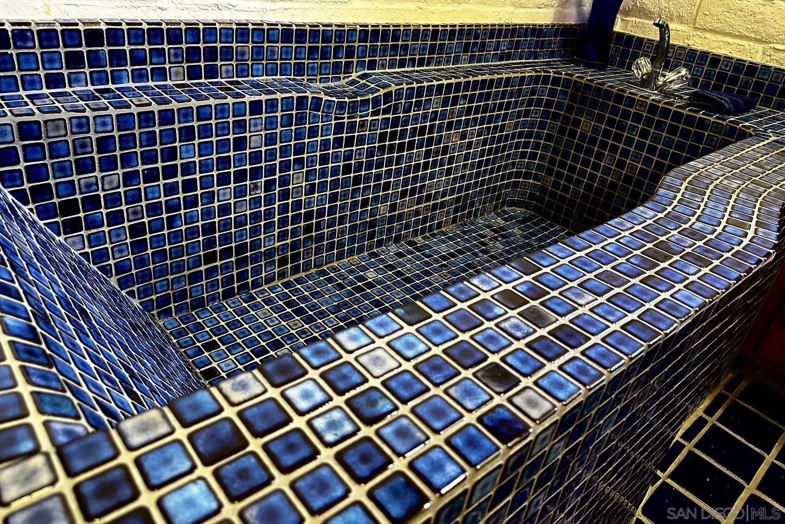 23684 Viejas Grade Road Descanso, CA 91916 - Photo 23 of 54 a view of a black building