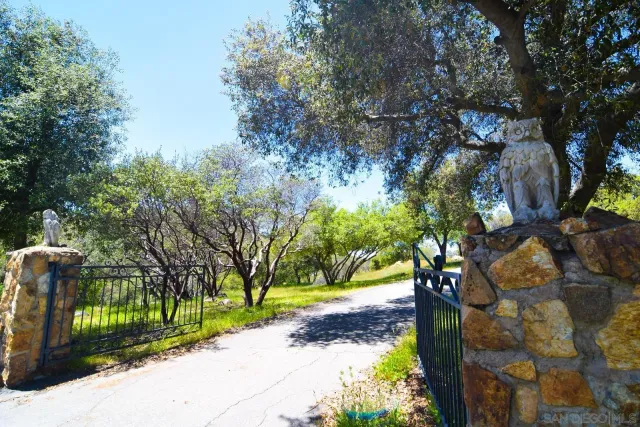 $899,000 | 23684 Viejas Grade Road, Descanso, CA 91916