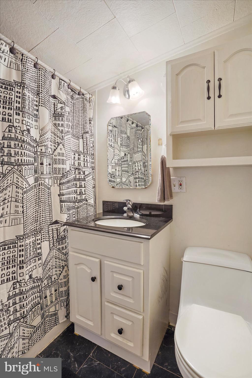 337 Kindts Corner Road Leesport, PA 19533 - Photo 15 of 26 Bathroom