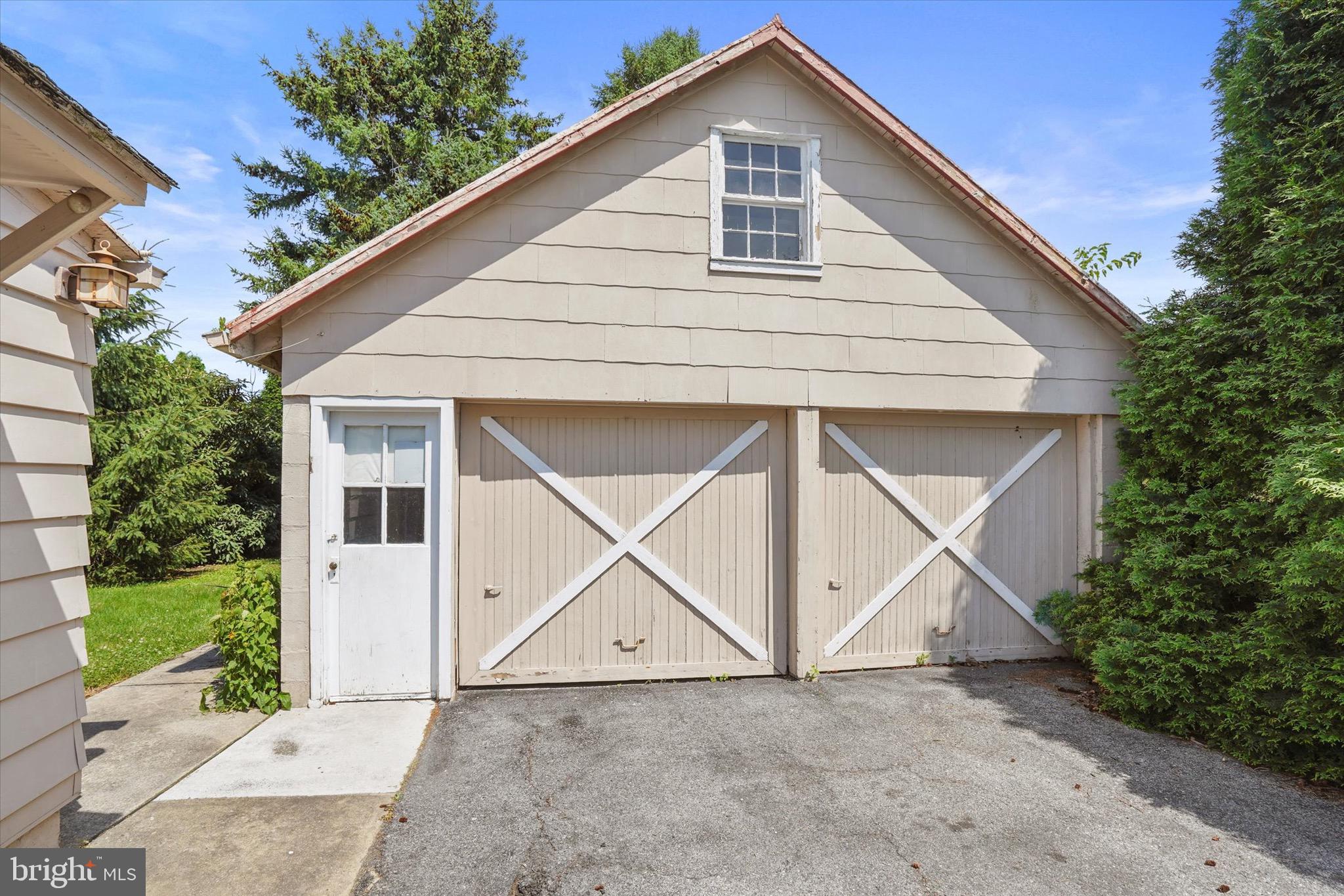 337 Kindts Corner Road Leesport, PA 19533 - Photo 17 of 26 Detached two car garage