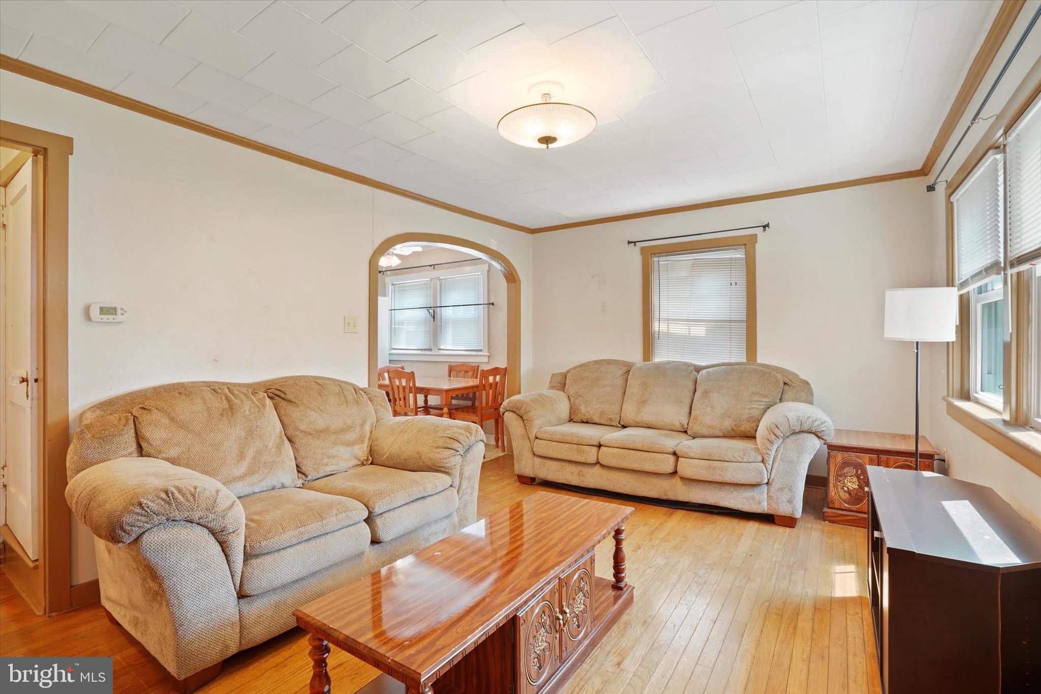 337 Kindts Corner Road Leesport, PA 19533 - Photo 4 of 26 Living Room