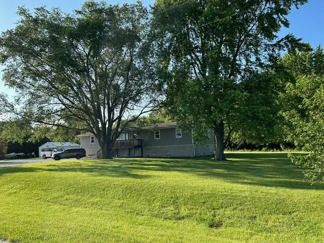 $180,000 | 1898 County Road 1850 North, Watseka, IL 60970