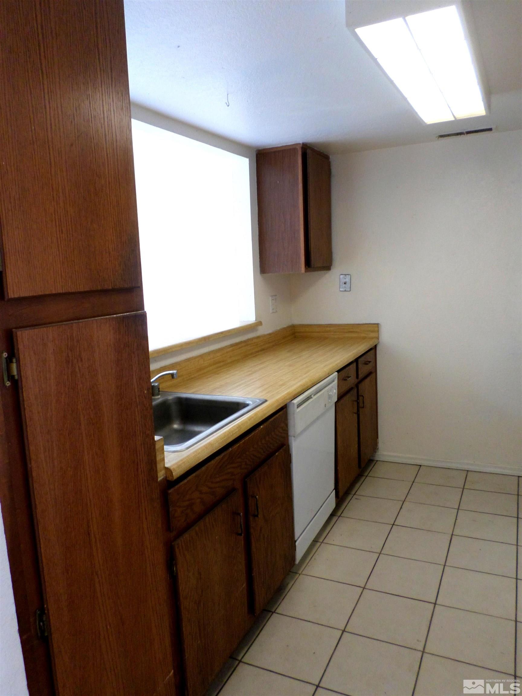 13872 Lear Boulevard Reno, NV 89506 - Photo 11 of 36 Photo 11