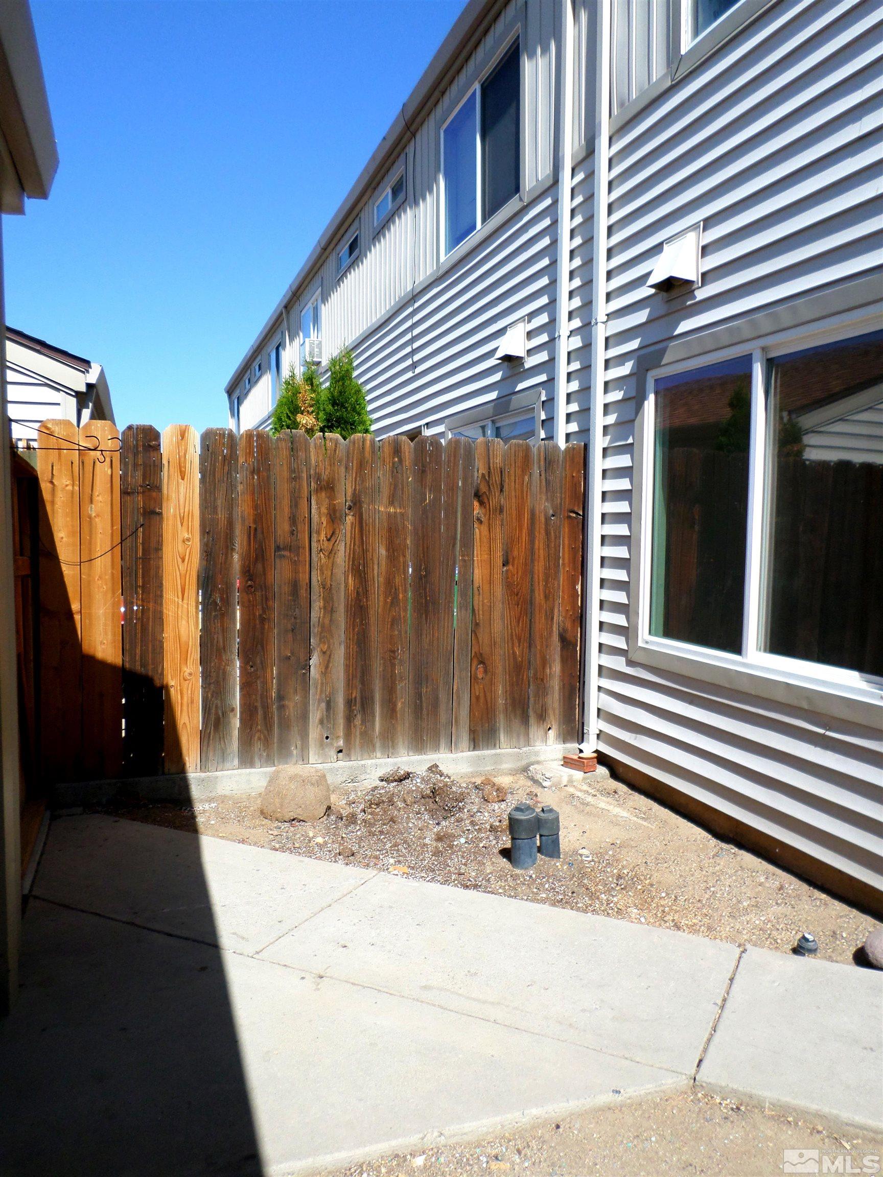 13872 Lear Boulevard Reno, NV 89506 - Photo 5 of 36 Photo 5
