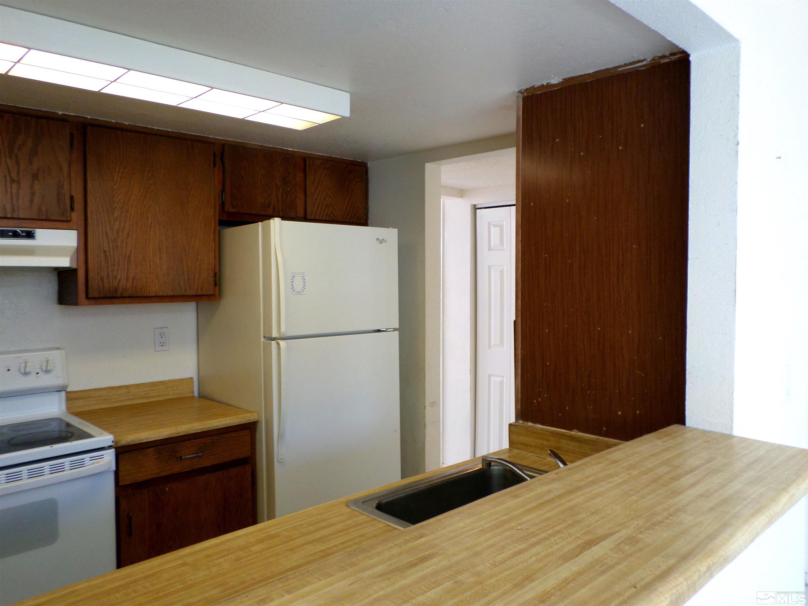 13872 Lear Boulevard Reno, NV 89506 - Photo 10 of 36 Photo 10