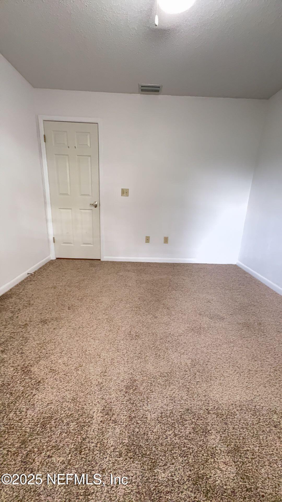 18 Warren Place Palm Coast, FL 32164 - Photo 15 of 26 bedroom 2-2