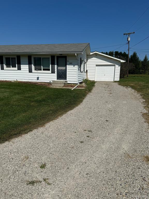 6025 Brophy Road Howell, MI 48855 - Photo 4 of 32