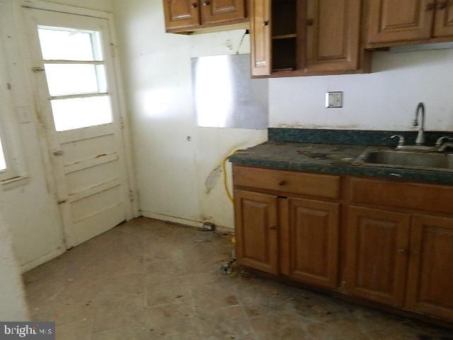 716 Mansfield Road Essex, MD 21221 - Photo 18 of 27 Gallery Image 18
